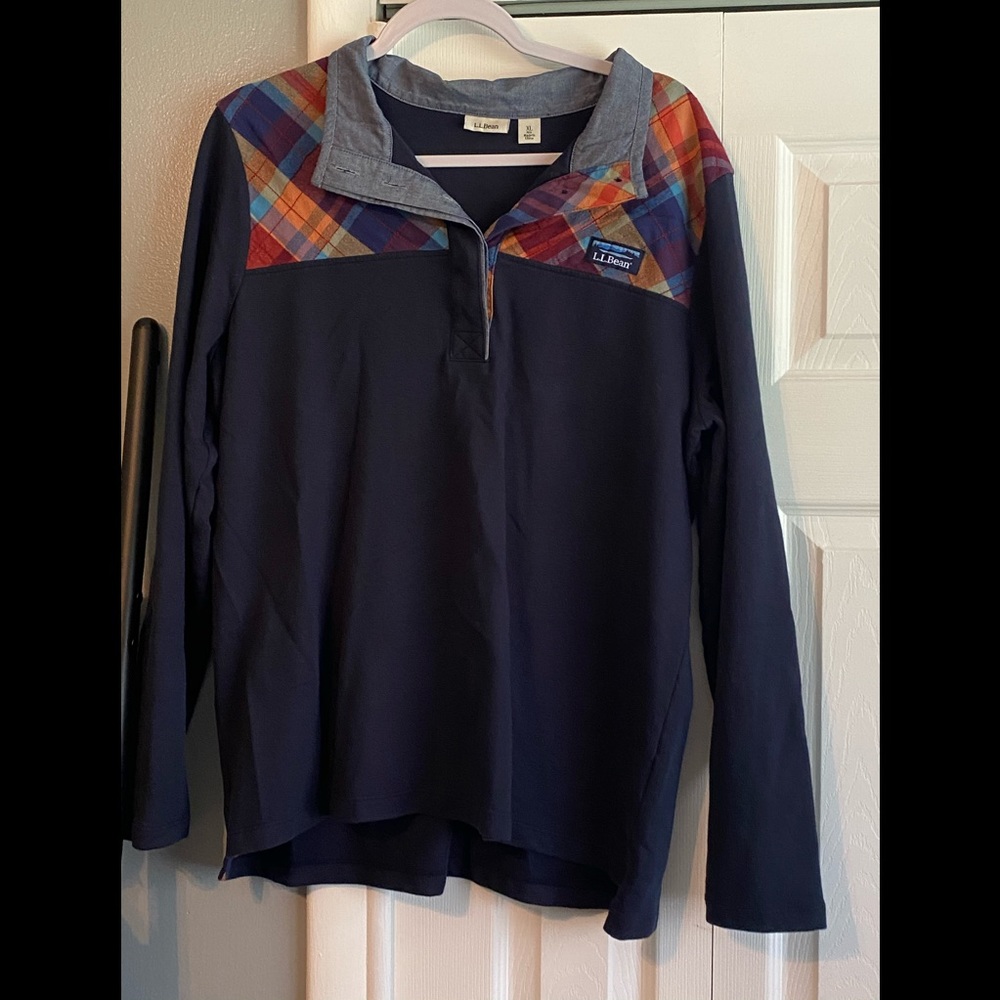 NWOT L.L. Bean top, xl